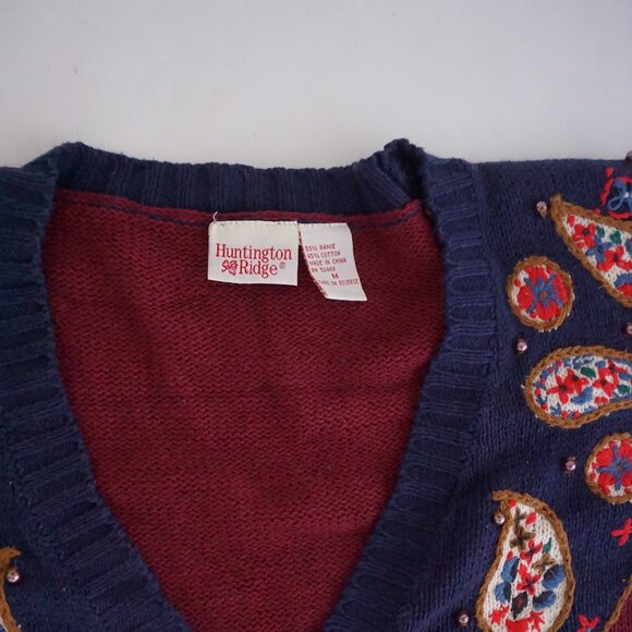 VTG Huntington Ridge Burgundy Paisley Beaded Embroidered Cardigan Prep Grandma M - Picture 10 of 10